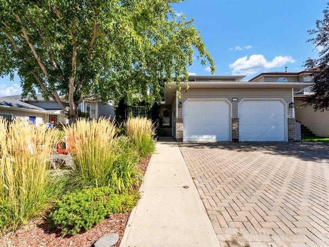 12 Sunrise Court Sw, Medicine Hat