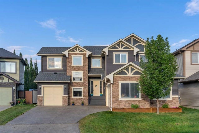 714 Canoe Avenue Sw, Airdrie