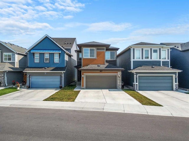 887 Seton Circle Se, Calgary