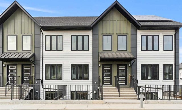 215, 40 Livingston Parade Ne, Calgary
