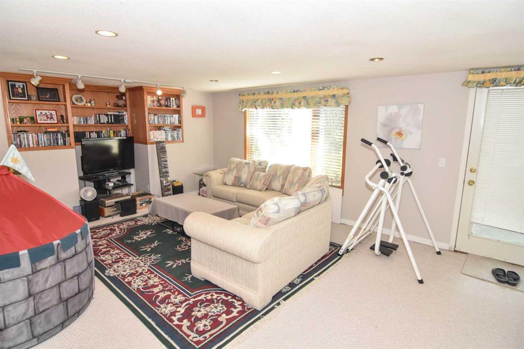 107 Hampshire Close Northwest, Calgary – Residential Detached Listing Photo 27