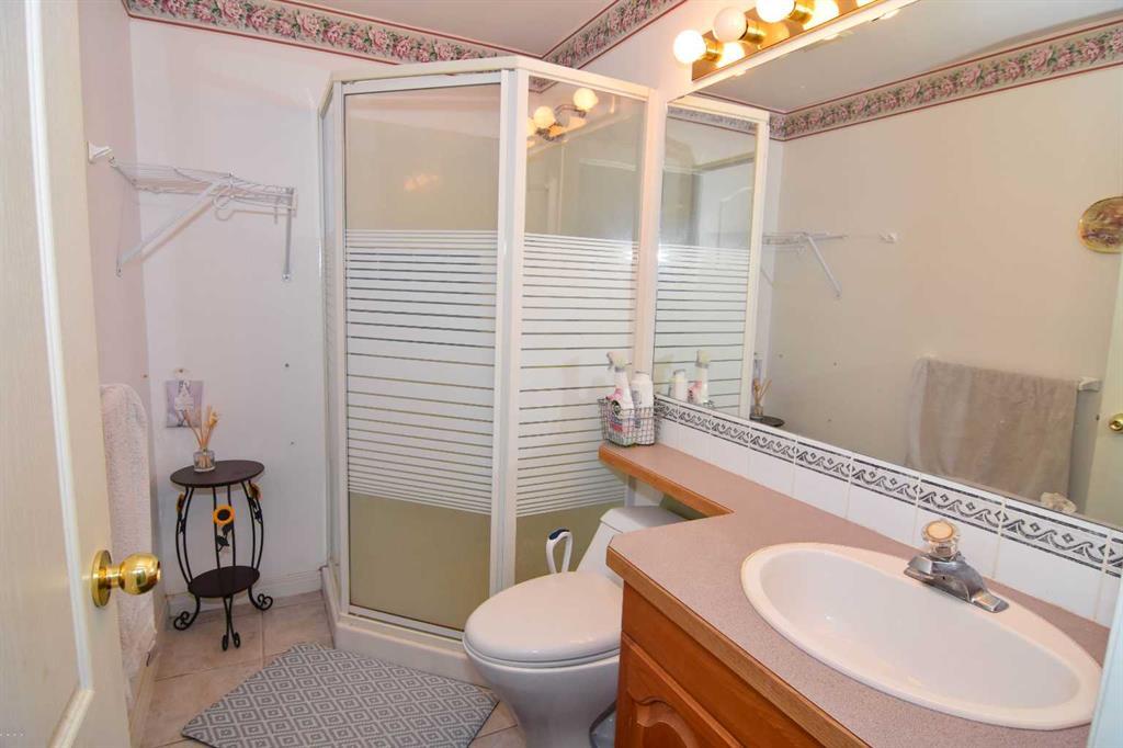 107 Hampshire Close Northwest, Calgary – Residential Detached Listing Photo 32