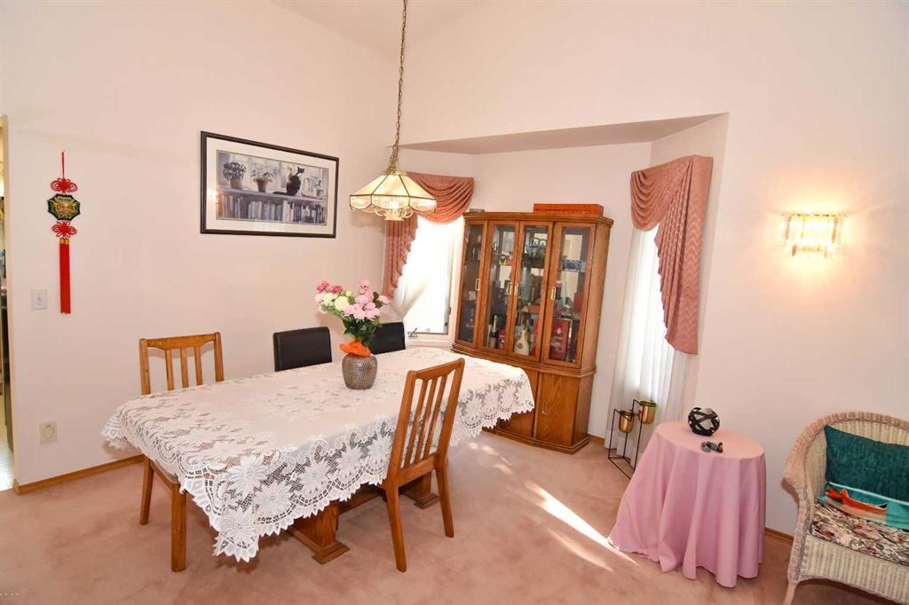 107 Hampshire Close Northwest, Calgary – Residential Detached Listing Photo 7