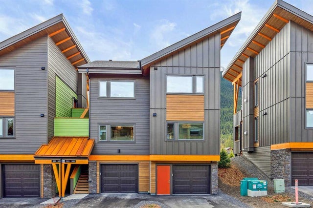 201h, 209 Stewart Creek Rise, Canmore