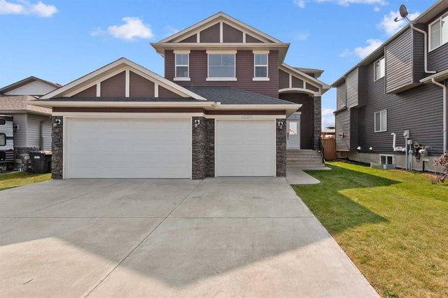 1535 Idaho Street, Carstairs