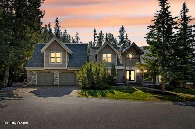 18 Canyon Road, Canmore
