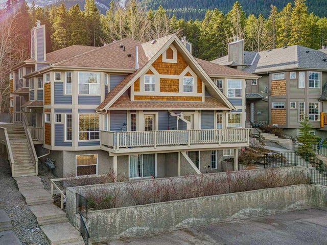 3, 819 Wilson Way, Canmore