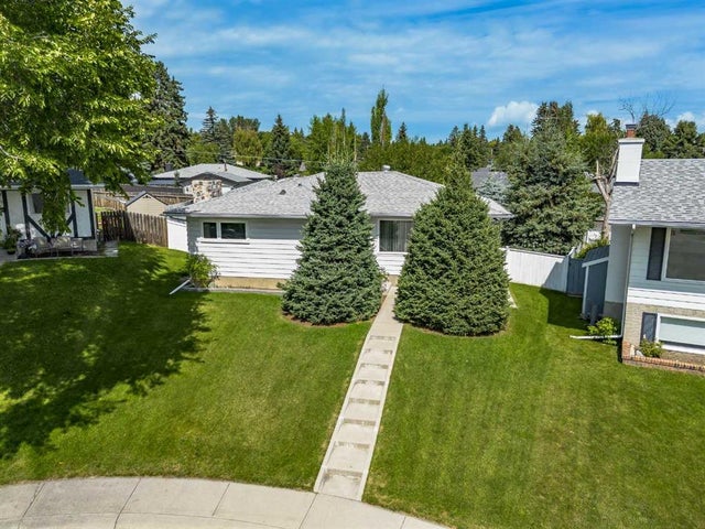 7419 Huntertown Crescent Nw, Calgary