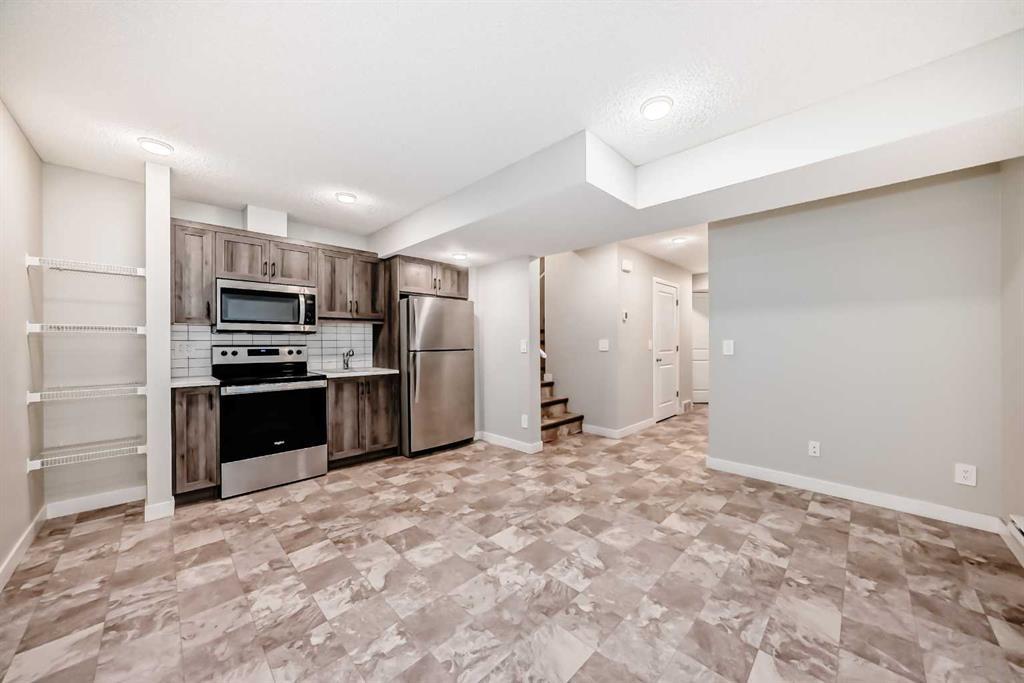 7468 202 Avenue Southeast, Calgary – Residential Semi Detached Listing Photo 23