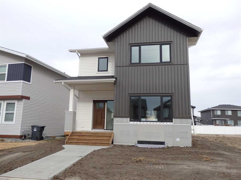 36 Memorial Parkway, Rural Red Deer County