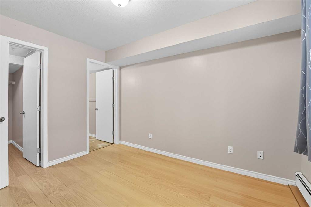 110, 2000 Applevillage Court Southeast, Calgary – Residential Apartment Listing Photo 9