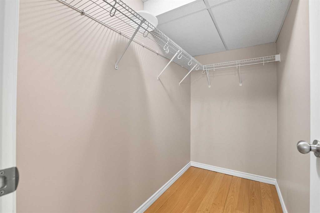 110, 2000 Applevillage Court Southeast, Calgary – Residential Apartment Listing Photo 11