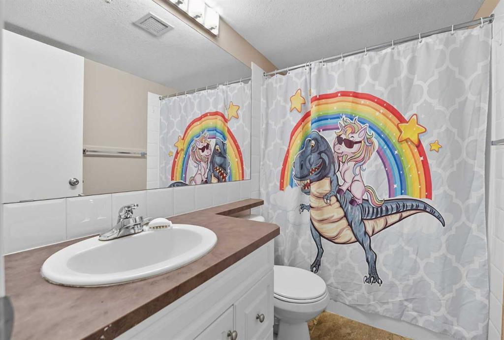 110, 2000 Applevillage Court Southeast, Calgary – Residential Apartment Listing Photo 13