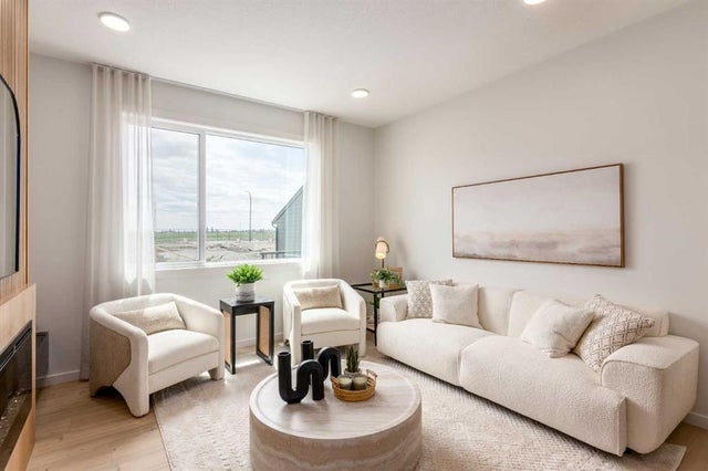 270 Sora Way Se, Calgary