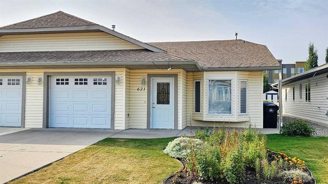 621 6 Avenue Sw, Sundre