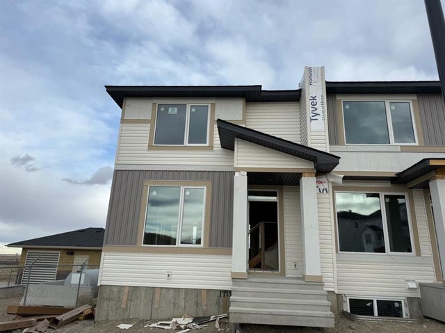 1999 Mccaskill Drive, Crossfield