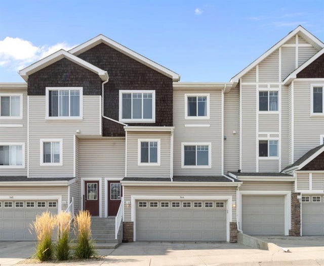 144 Hidden Creek Gardens Nw, Calgary