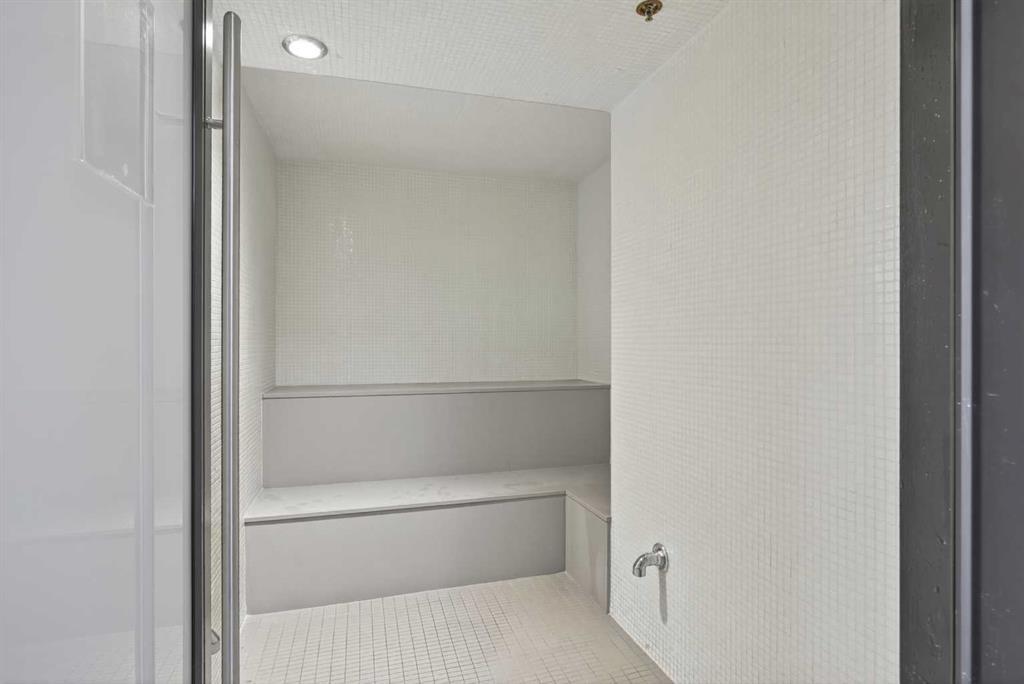 2405, 310 12 Avenue Southwest, Calgary – Residential Apartment Listing Photo 17