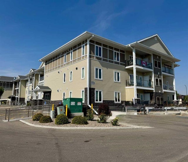 306, 173 Fairmont Boulevard S, Lethbridge