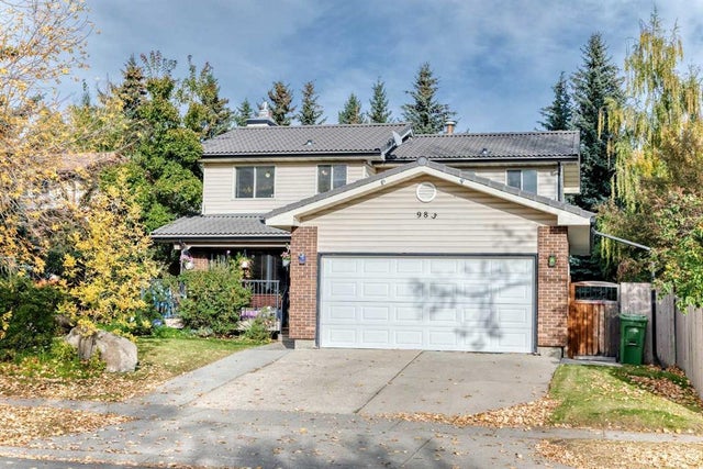 983 Woodbine Boulevard Sw, Calgary