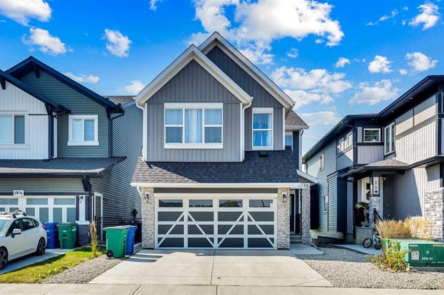15 Midgrove Drive Sw, Airdrie