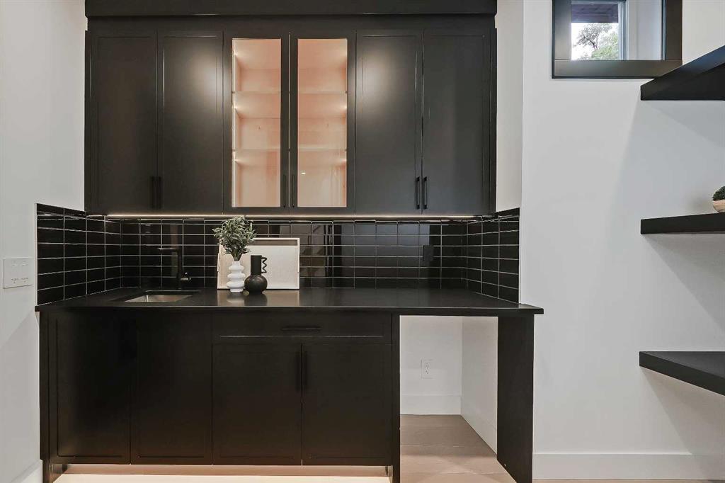 1321 10 Avenue Southeast, Calgary – Residential Detached Listing Photo 8