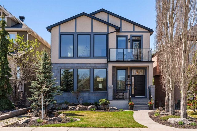 2225 8 Avenue Se, Calgary