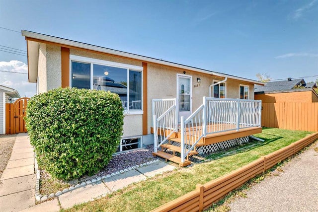 1007 Olympia Crescent Se, Calgary