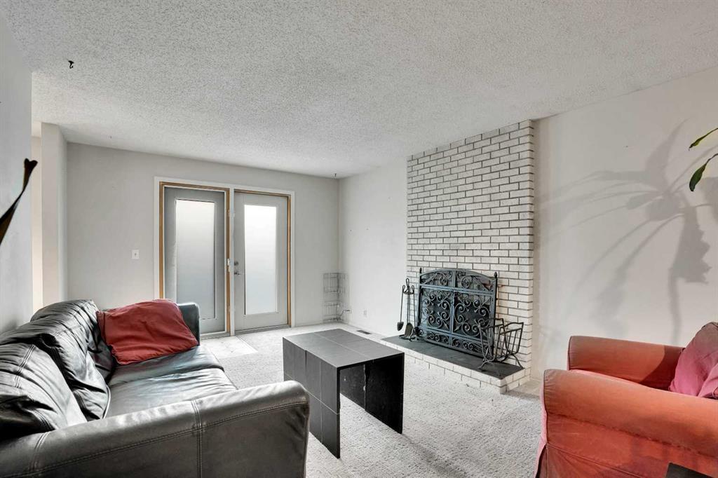 7915 Ranchview Drive Northwest, Calgary – Residential Detached Listing Photo 4