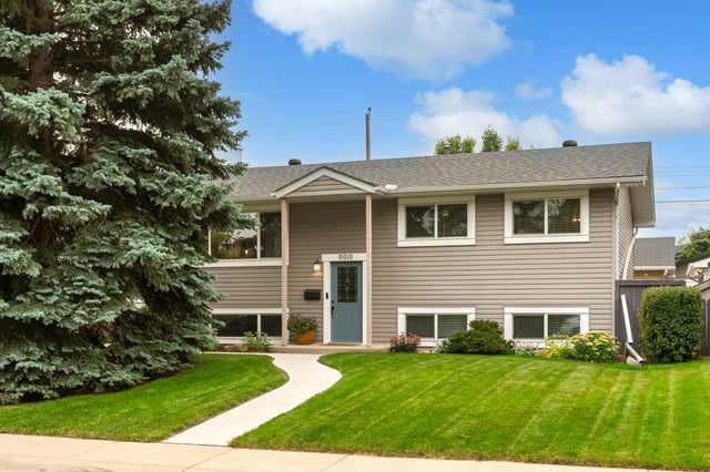 9919 Walrond Road Se, Calgary