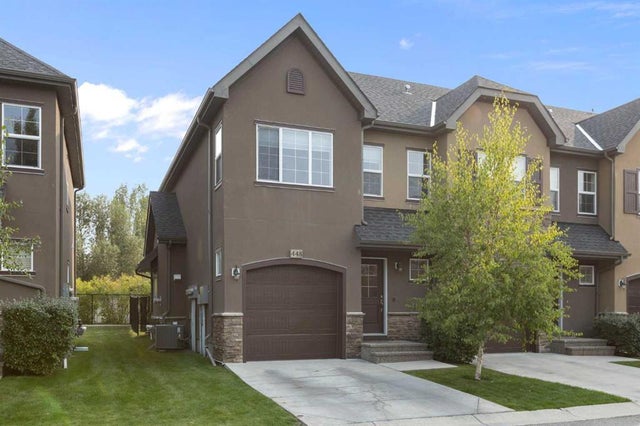 448 Quarry Villas Se, Calgary