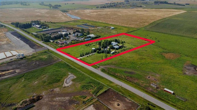 338123 80 Street E, Rural Foothills County