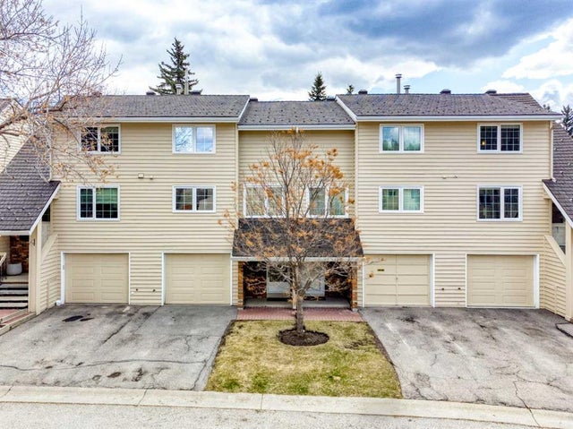 322 Point Mckay Gardens Nw, Calgary