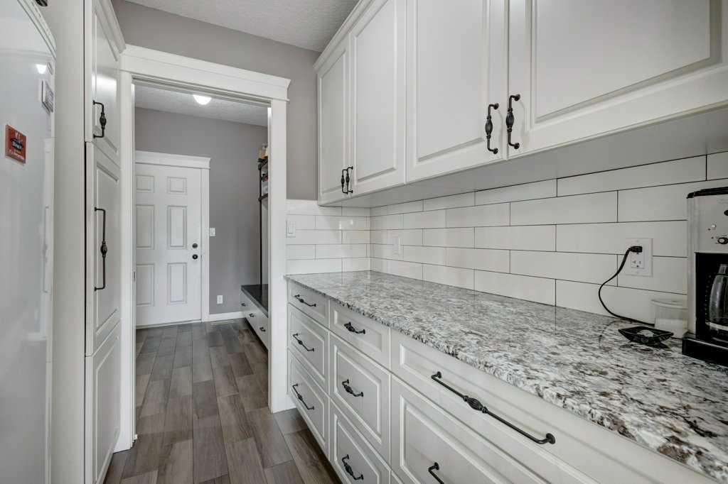 1233 Hillcrest Manor Estate, Strathmore – Residential Detached Listing Photo 15