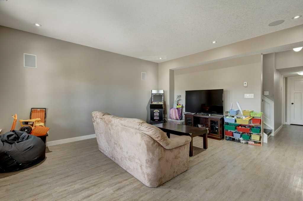 1233 Hillcrest Manor Estate, Strathmore – Residential Detached Listing Photo 29