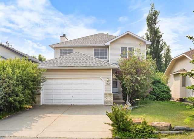 132 Hawkland Circle Nw, Calgary