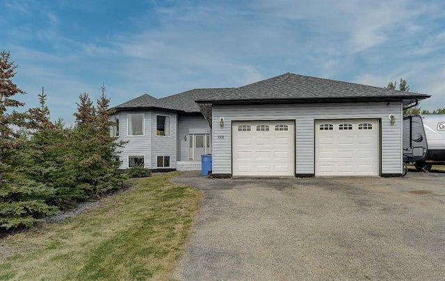 1101 Redlow Drive, Beaverlodge
