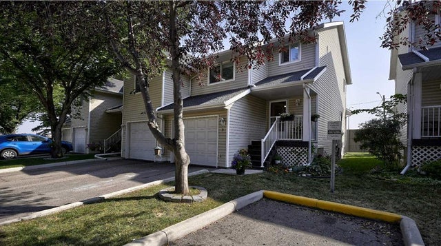 9, 567 Edmonton Trail Ne, Airdrie
