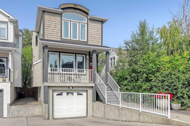 2106 21 Avenue Sw, Calgary