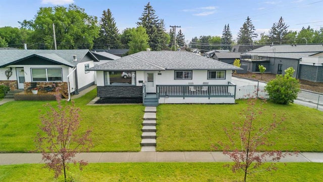 249 Acadia Drive Se, Calgary