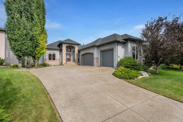 18 Aspen Ridge Way Sw, Calgary