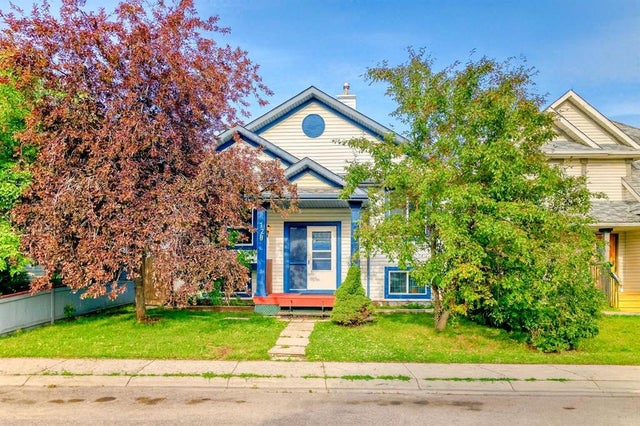 128 Erin Meadow Way Se, Calgary