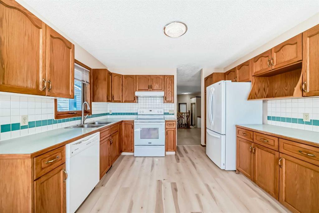 247 Shawinigan Drive Sw Calgary Alberta T2Y2Y4 Shawnessy Home For Sale