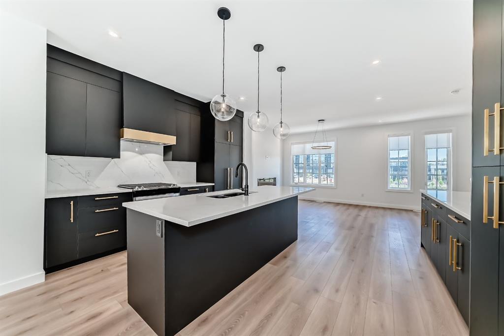 512, 8155 8 Avenue Southwest, Calgary – Residential Row/Townhouse Listing Photo 10