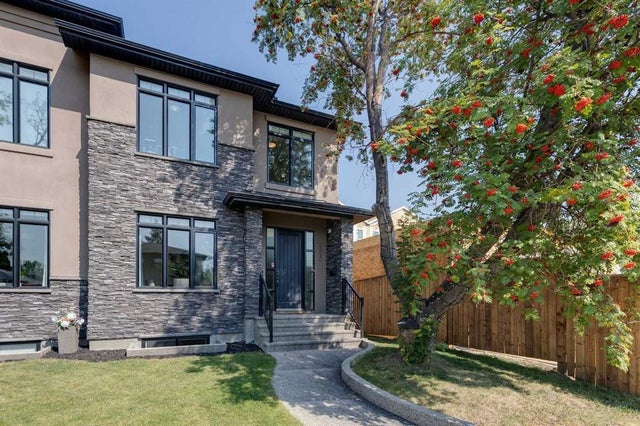 1020 19 Avenue Nw, Calgary