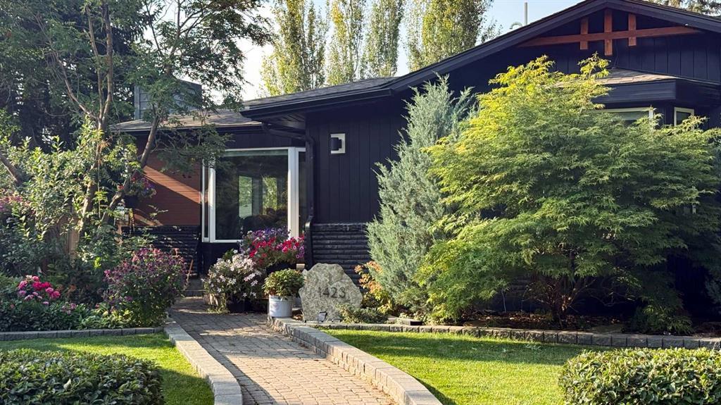 1423 18 Street Northeast, Calgary – Residential Detached Listing Photo 2