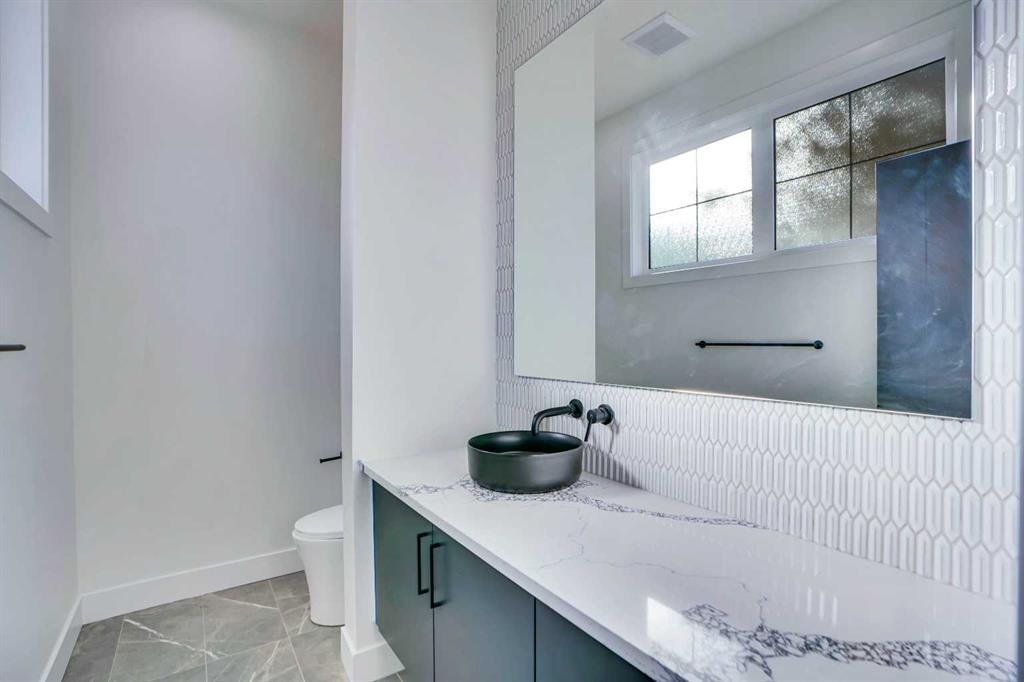 1802 19 Avenue Nw Calgary Alberta T2M 1B5 Capitol Hill Home For Sale