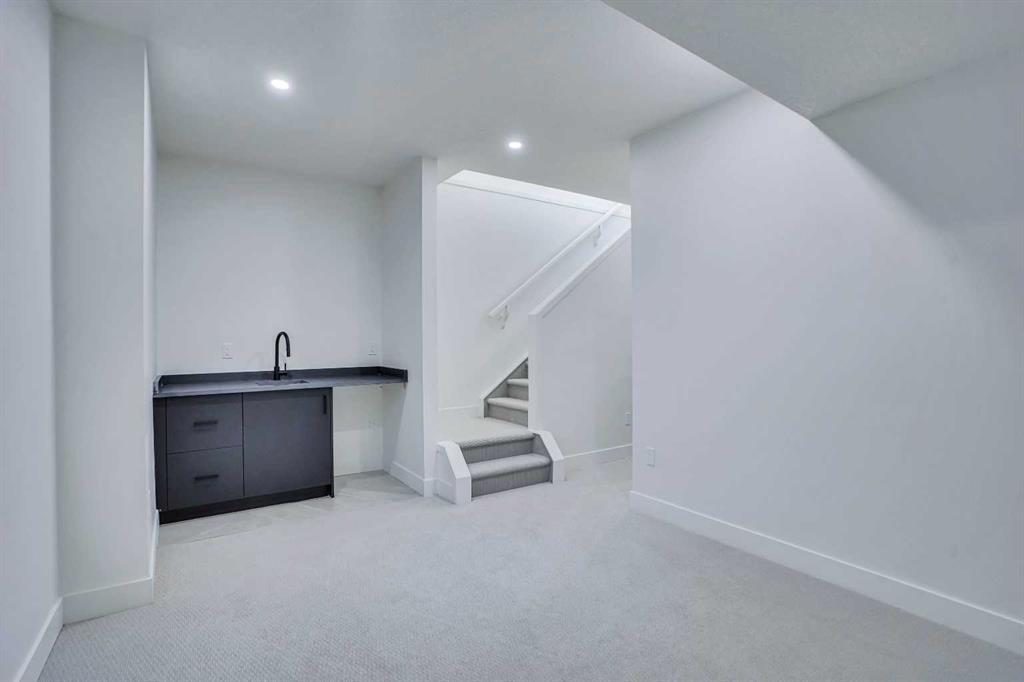 1802 19 Avenue Nw Calgary Alberta T2M 1B5 Capitol Hill Home For Sale