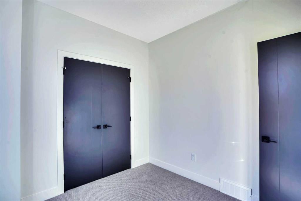 1802 19 Avenue Nw Calgary Alberta T2M 1B5 Capitol Hill Home For Sale