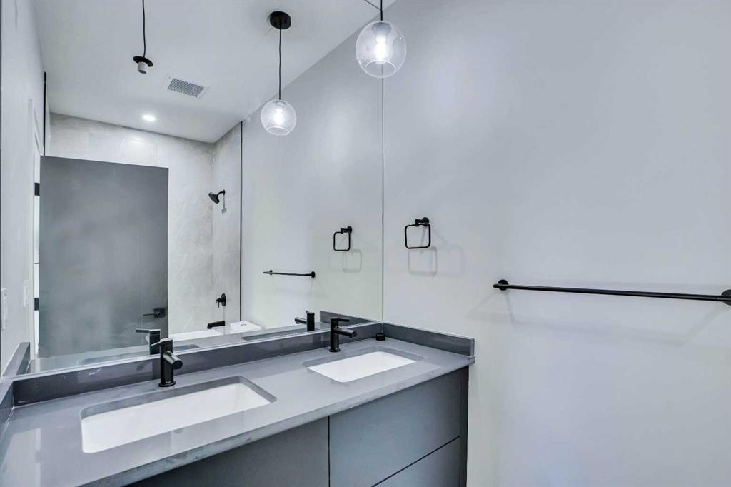 1802 19 Avenue Nw Calgary Alberta T2M 1B5 Capitol Hill Home For Sale